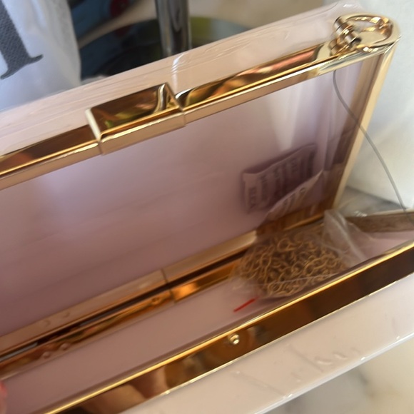 NWT Ace Playing Card clutch- only available at the exclusive club! - Picture 6 of 8